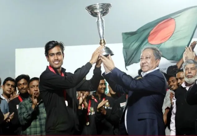 বিশ্বকাপজয়ী প্রত্যেকে দুই বছর পাবে মাসে ১ লাখ টাকা