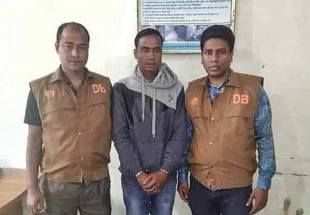 প্রথমে বেচলেন নিজের কিডনি,পরে স্ত্রী-বোনসহ ১৬ জনের!