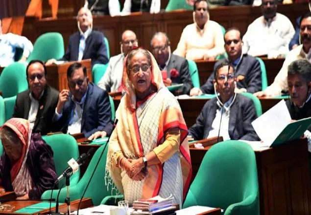৩২ বিলিয়ন মার্কিন ডলার রিজার্ভ রয়েছে আমাদের : প্রধানমন্ত্রী