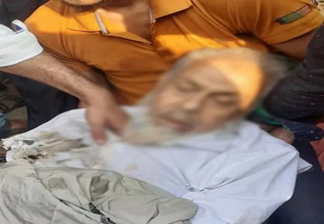 ঝিনাইদহে বাসচাপায় অবসরপ্রাপ্ত স্কুলশিক্ষক নিহত,চালক পলাতক