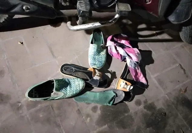 রাজধানীতে মধ্যরাতের সড়কে ঝরল চার প্রাণ   