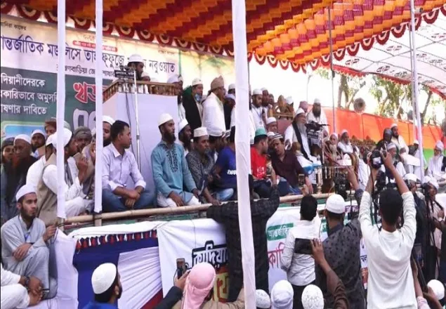 তওবা করে ২১ কাদিয়ানি যুবকের ইসলামগ্রহণ