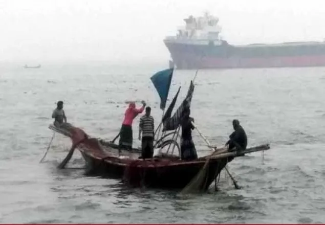 ভোলায় দুই মাস মাছ ধরায় নিষেধাজ্ঞা 