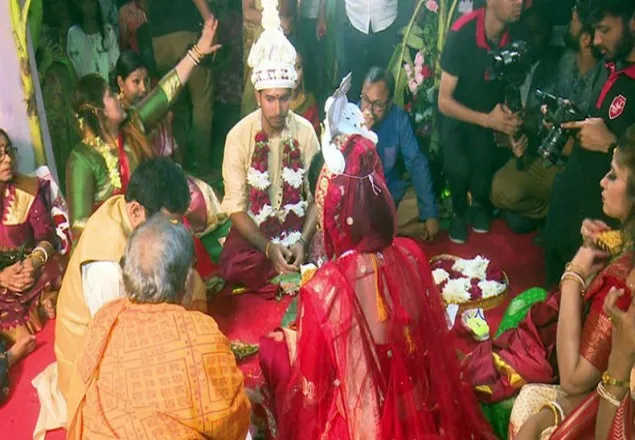 বিয়ে করেই শাস্তির মুখে সৌম্য সরকার