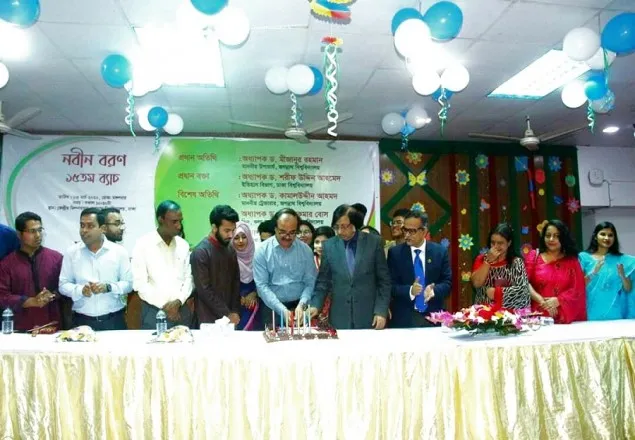 জবির ইতিহাস বিভাগের নবীন বরণ অনুষ্ঠিত