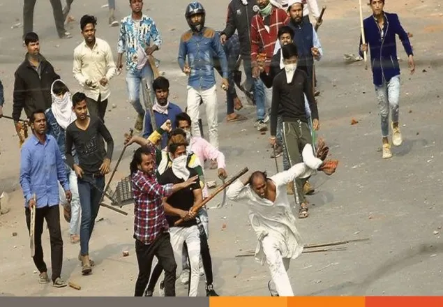 দিল্লিতে দাঙ্গা: নিহতের সংখ্যা বেড়ে ৫৩