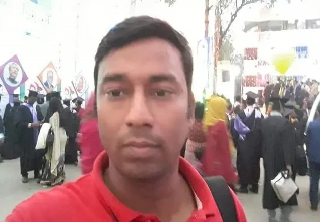 ইয়াবাসহ জবির কর্মচারী গ্রেফতার