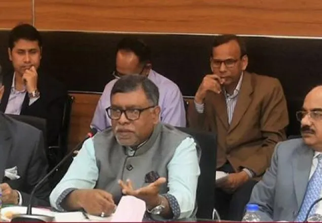 বিদেশ ফেরত সবাইকে প্রয়োজনে কোয়ারেন্টাইন: স্বাস্থ্যমন্ত্রী