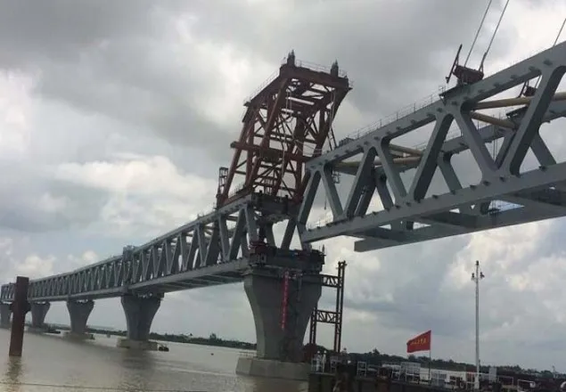 পদ্মা সেতুর ২৬ তম স্প্যান বসছে আজ 