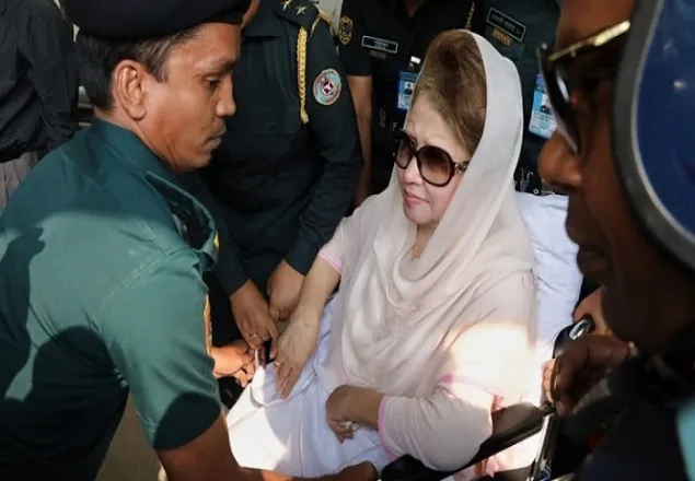 সকালে খালেদার জামিন, বিকেলে প্রত্যাহার