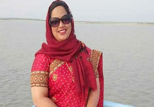 সরিয়ে দেয়া হয়েছে কুড়িগ্রামের ডিসি সুলতানাকে