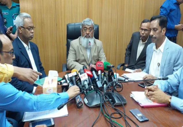 বিদেশ থেকে এলেই ১৪ দিনের কোয়ারেন্টিন বাধ্যতামূলক