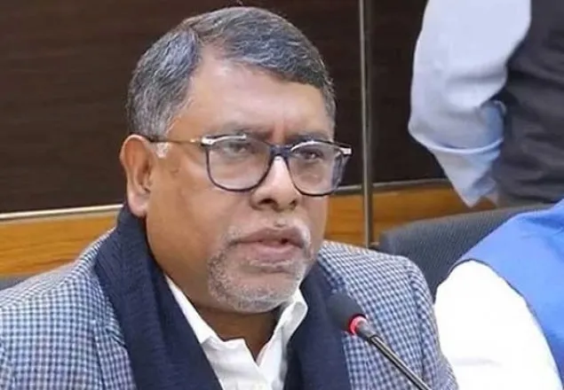 শিক্ষার্থীরা বাইরে ঘোরাফেরা করলে তাদের বিরুদ্ধে ব্যবস্থা: স্বাস্থ্যমন্ত্রী