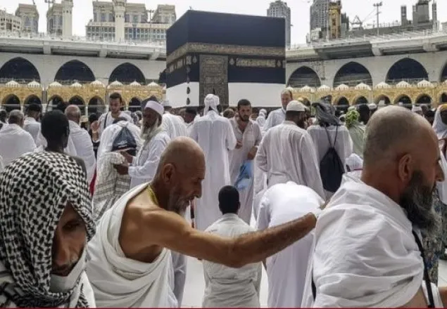 করোনাভাইরাস: স্থগিত হতে পারে এ বছরের হজ
