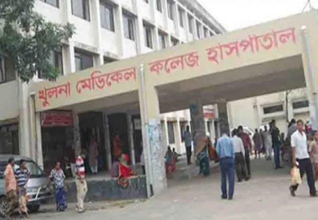 জ্বরের চিকিৎসা না পেয়ে হাসপাতালের ফ্লোরে রোগীর মৃত্যু