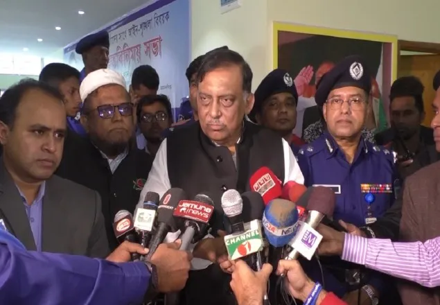  খালেদা জিয়ার মুক্তির ফাইল মন্ত্রণালয়ে পৌঁছায়নি: স্বরাষ্ট্রমন্ত্রী