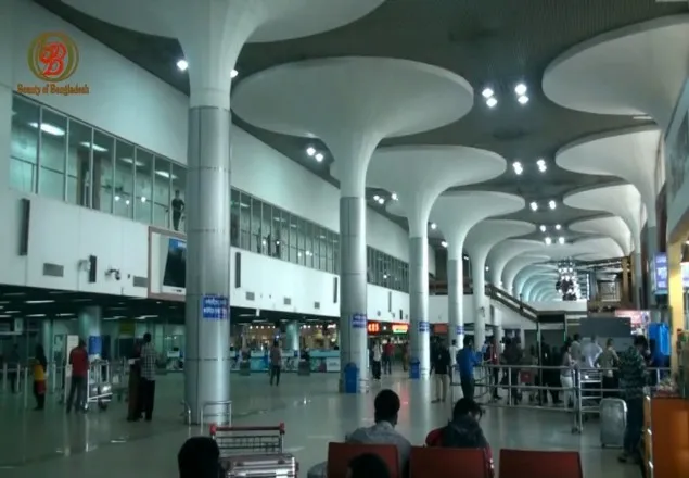 করোনা আতঙ্ক: ঢাকা ছাড়ছেন বিদেশি কূটনৈতিকরা