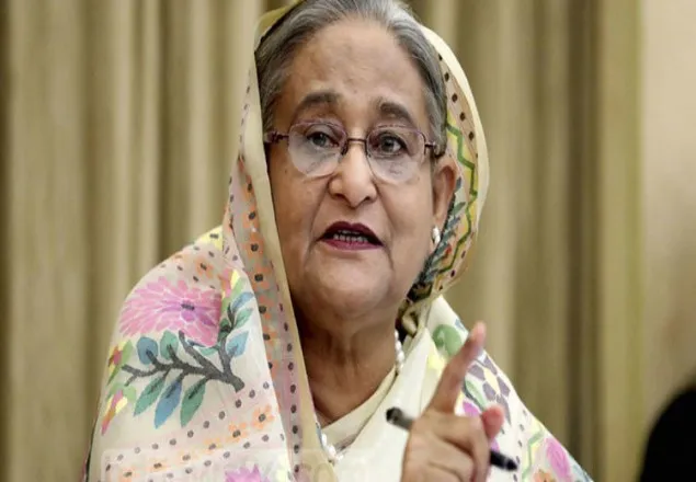 সরকারি কর্মকর্তা-কর্মচারীদের মাস্ক ব্যবহারের নির্দেশ প্রধানমন্ত্রীর