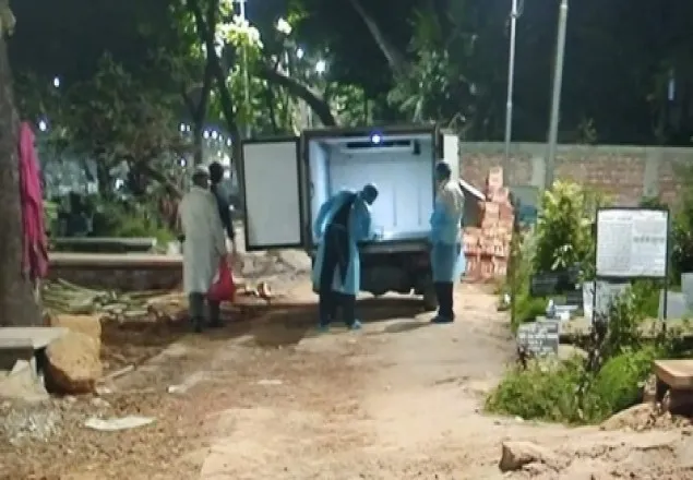 করোনা: মৃত ব্যক্তির লাশ দাফনে জেলা-উপজেলায় ১০ সদস্যের স্বেচ্ছাসেবক