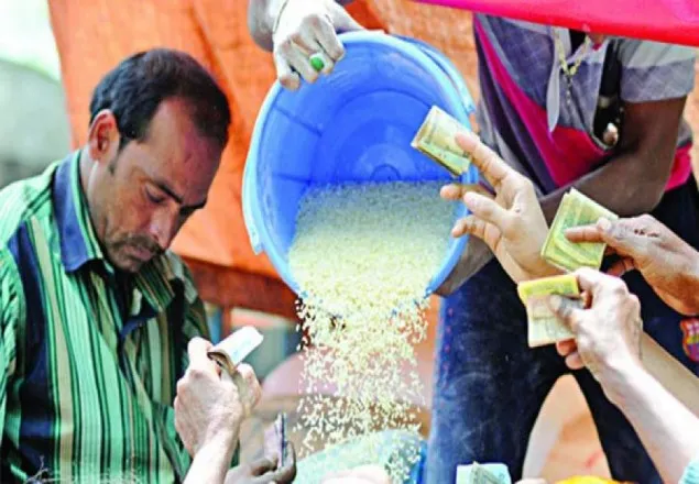 কাল থেকে শুরু ১০ টাকায় চাল বিক্রি, পাওয়া যাবে ২ স্থানে
