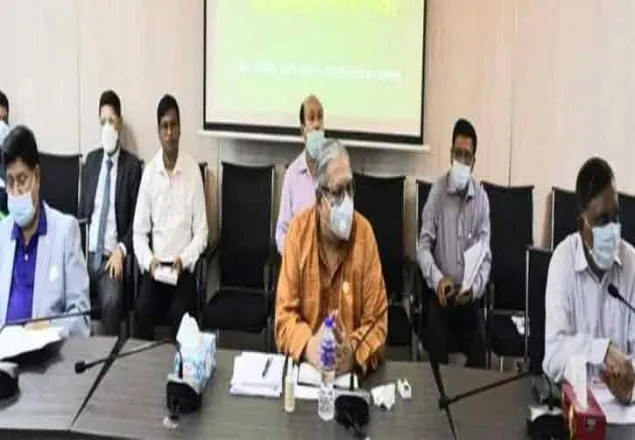 প্রবাসীদের ফিরিয়ে আনছে সরকার