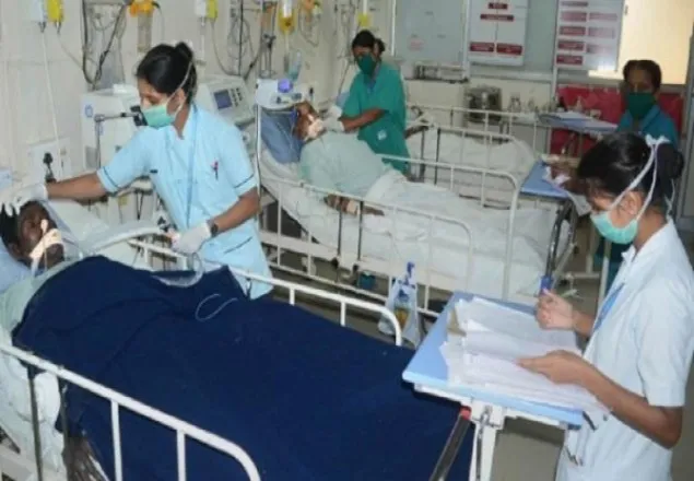 ভারতে করোনায় মৃতের সংখ্যা ১০০ ছাড়াল