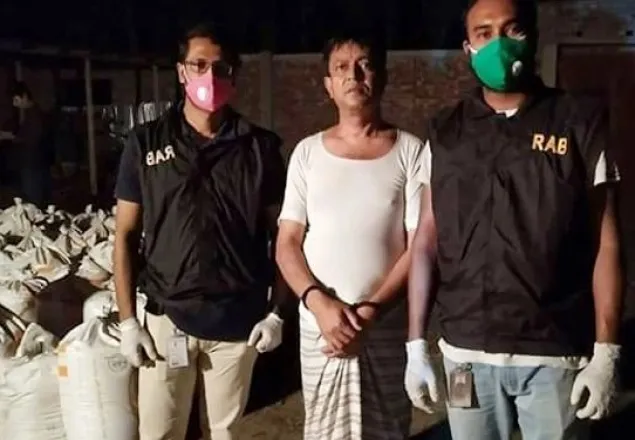 বগুড়ায় ১৬৮ বস্তা চালসহ দুই আ.লীগ নেতা আটক 