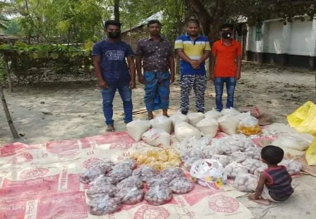 মাগুরায় যুব সমাজের উদ্যোগে হতদরিদ্রদের মাঝে ত্রান বিতরণ