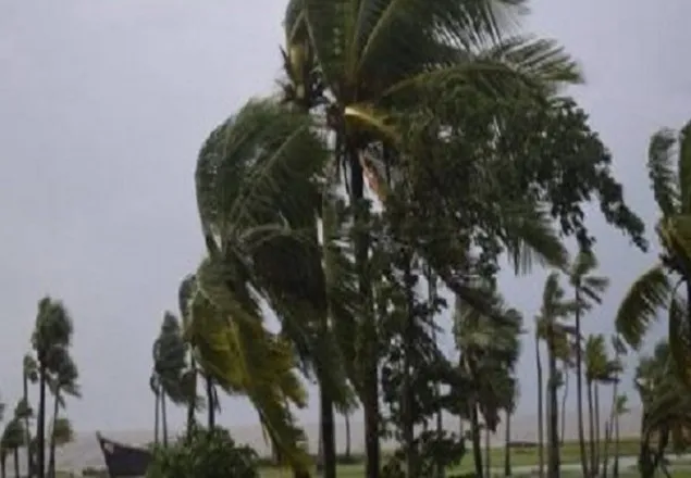 ৬০ থেকে ৮০ কি.মি বেগে ঝড়ের পূর্বাভাস 