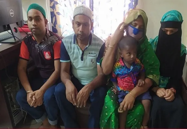 হিন্দু থেকে ইসলাম ধর্ম গ্রহণ করলেন এক পরিবারের সবাই 