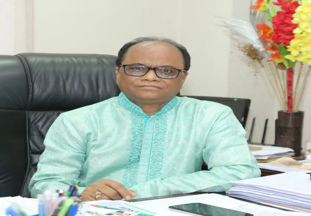 করোনা সংকটেও আপসহীনভাবে দায়িত্ব পালন করে যাচ্ছেন সাংবাদিকরা: সাইফুল আলম