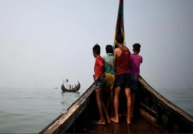 ২৮০ রোহিঙ্গাকে উদ্ধার করে পাঠানো হলো ভাসানচরে