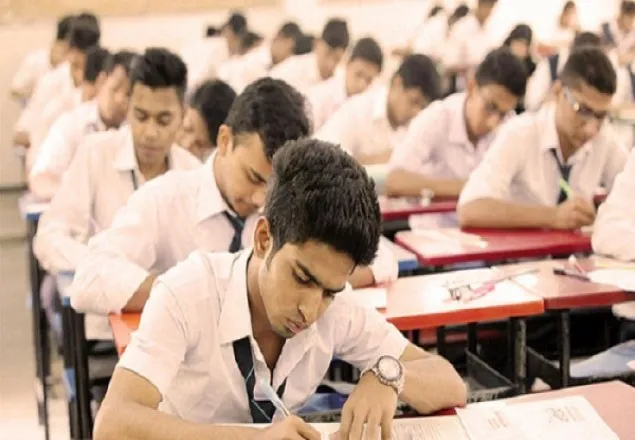 চলতি মাসেই এসএসসি ও সমমানের ফল প্রকাশ