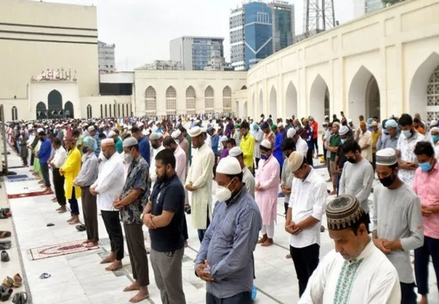 বায়তুল মোকাররমে ঈদের প্রধান জামাত অনুষ্ঠিত