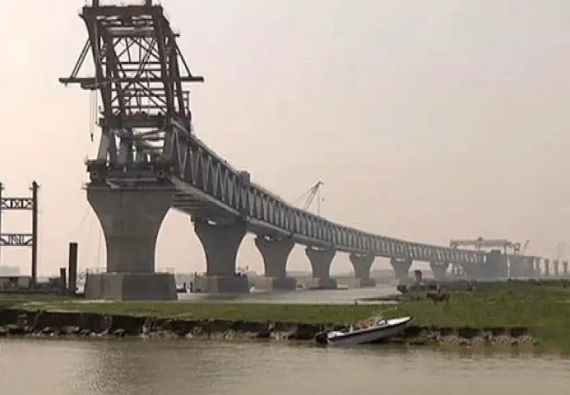 পদ্মা সেতুর সাড়ে ৪ কি.মি. দৃশ্যমান