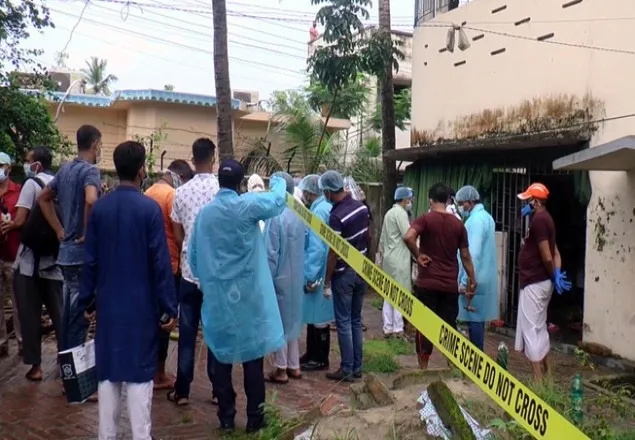 পাবনায় একই পরিবারের ৩ জনের লাশ উদ্ধার