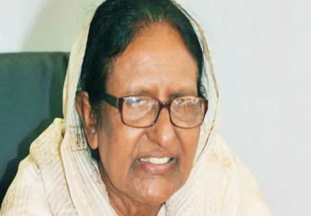 হাসপাতালে ভর্তি সাবেক স্বরাষ্ট্রমন্ত্রী সাহারা খাতুন