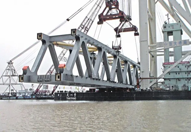 পদ্মা সেতুর ৩১তম স্প্যান বসছে বুধবার