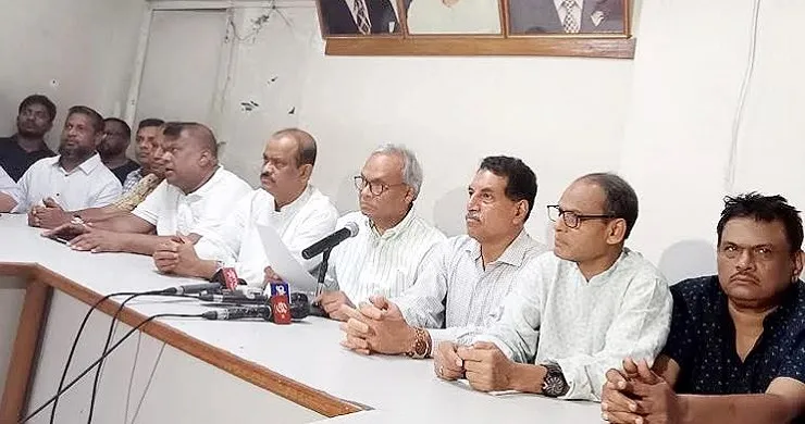 সরকার বিএনপিকে প্রলোভন দেখাচ্ছে: রিজভী