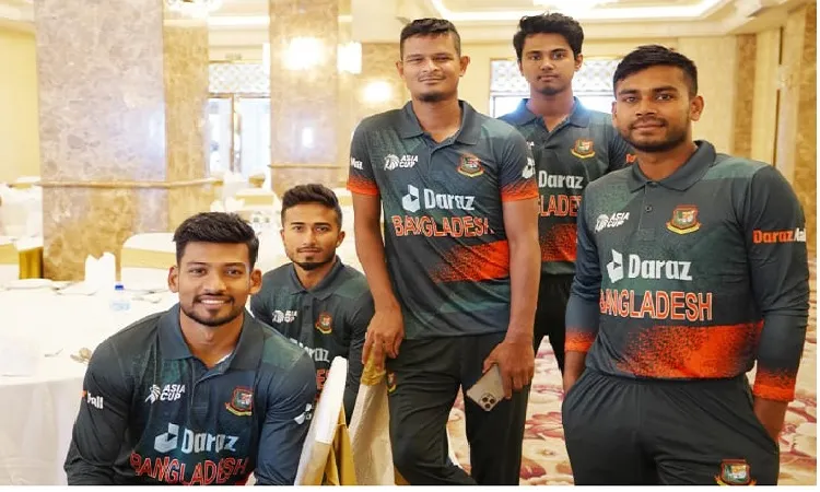 যে কারণে এশিয়া কাপের জার্সিতে নেই আয়োজক দেশের নাম