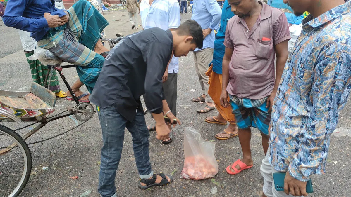 ৬০০ টাকায় পাওয়া যাচ্ছে কোরবানির মাংস