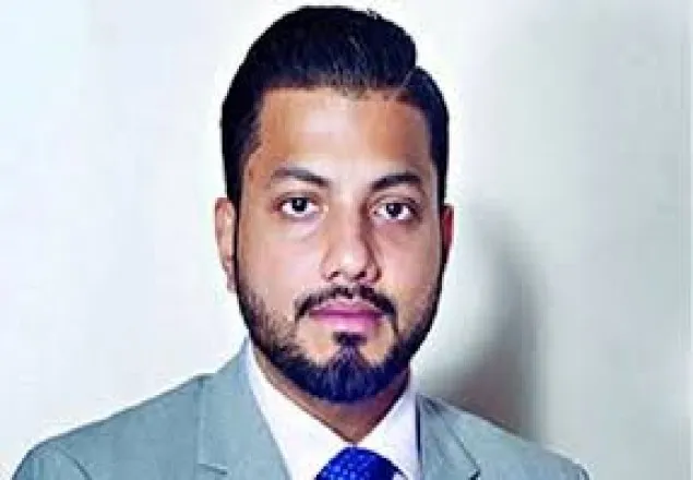 সাইবার নিরাপত্তা চেয়ে থানায় ইশরাকের জিডি