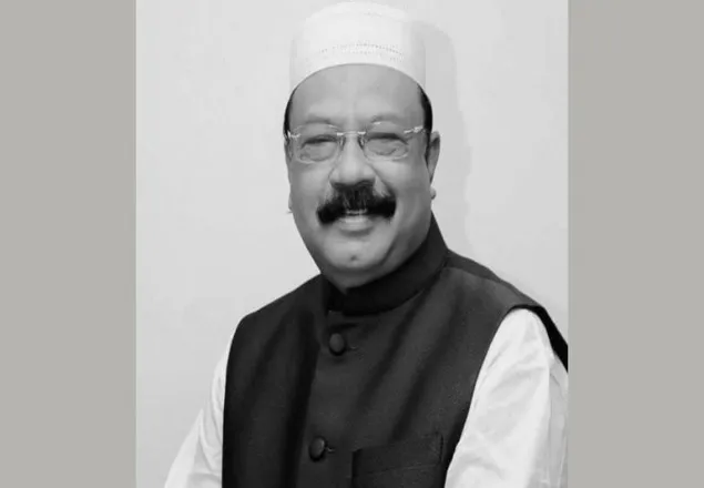 সিলেটের পথে কামরানের লাশ, বাবা-মায়ের পাশে দাফন
