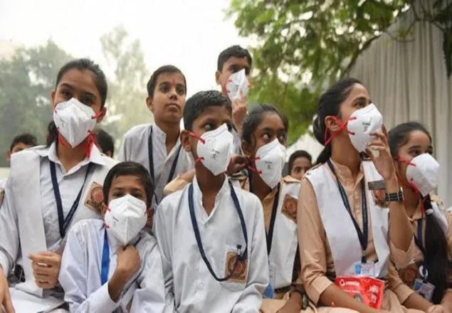 ফের বাড়ল শিক্ষাপ্রতিষ্ঠানের ছুটি