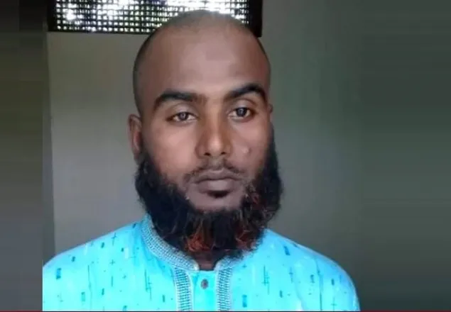 সাঈদীকে প্রধানমন্ত্রী-আজহারীকে ধর্মমন্ত্রী দেখিয়ে কল্পিত ‘মন্ত্রিসভা’, যুবক গ্রেফতার