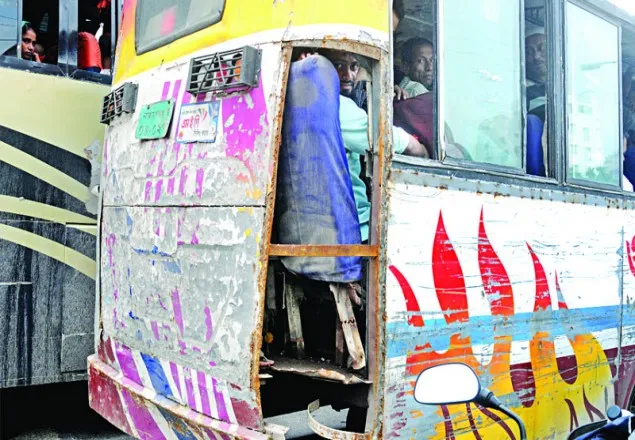 ১ জুলাই থেকে ফিটনেসবিহীন গাড়ি ‘চিরতরে ব্যবহারের অযোগ্য’