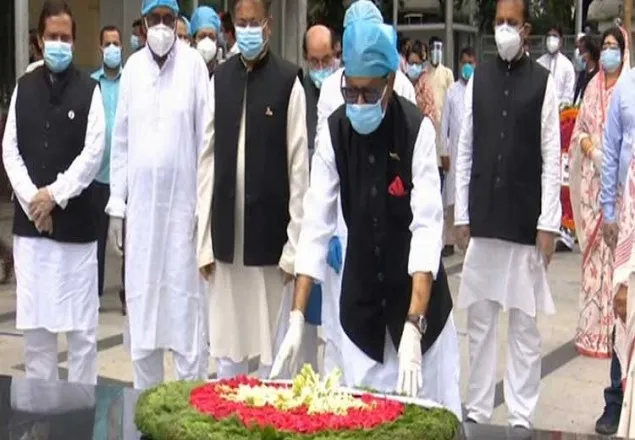 দেশের যেকোনো সংকটে মানুষের পাশে দাঁড়ানো আ.লীগের ঐতিহ্য