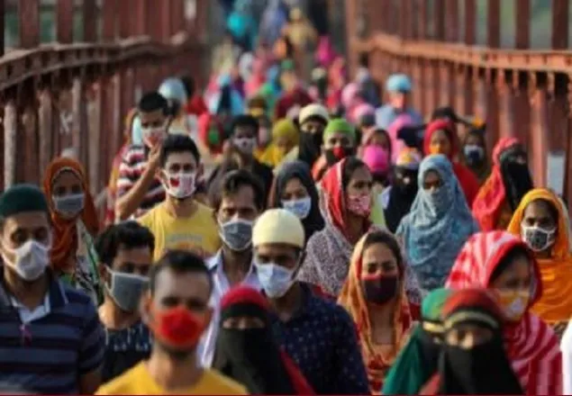 দেশে হু হু করে বাড়ছে করোনা সংক্রমণ, সংকটে স্বাস্থ্য ব্যবস্থা