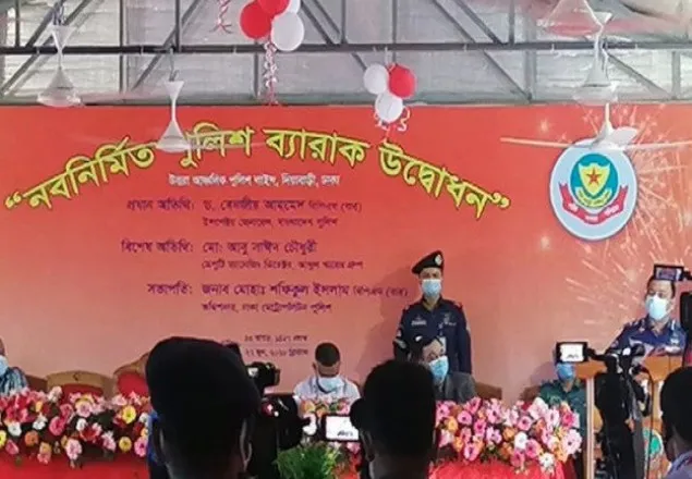 দারিদ্র্যের বিরুদ্ধে সংগ্রাম চালিয়ে যেতে হবে: আইজিপি 