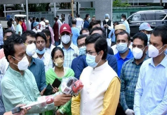 ষাটোর্ধ্বদের পশুর হাটে না যাওয়ার অনুরোধ মেয়র তাপসের